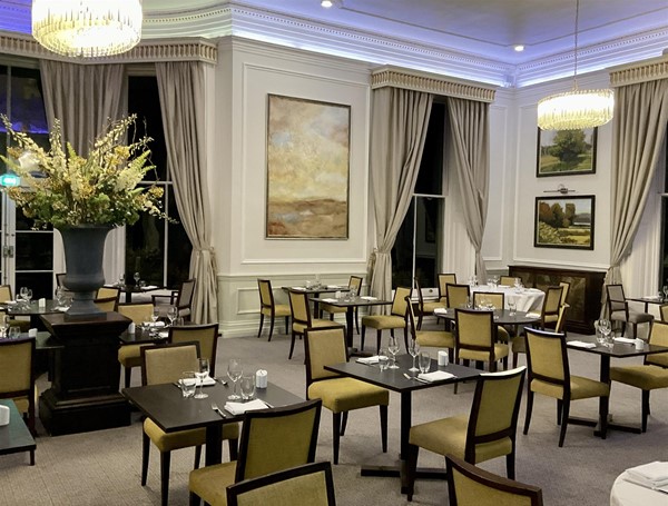 Image of a dining area.