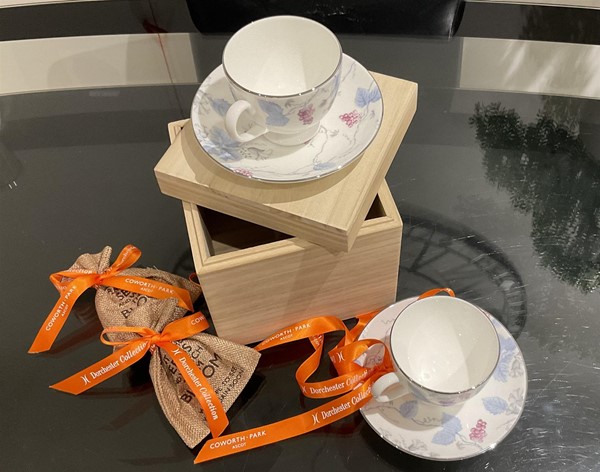 Image of tea cups