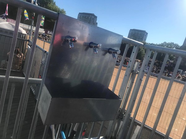 Image of the water filling station on the viewing platform.