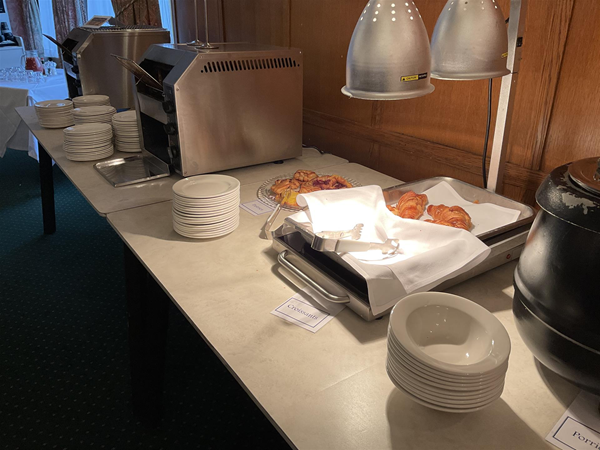 Image of a buffet bar