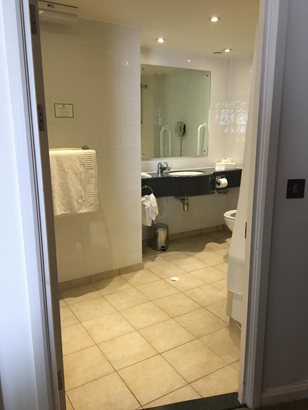 Entry to bathroom