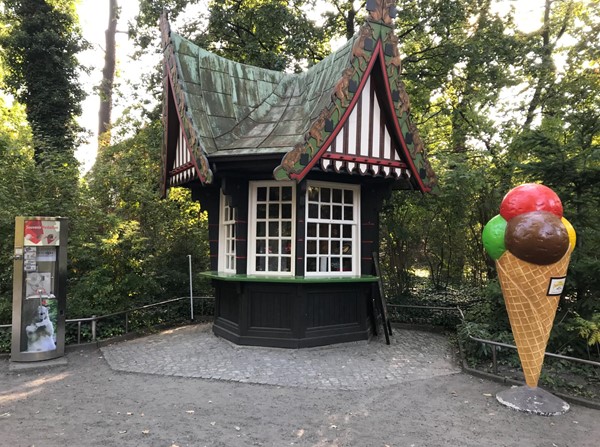 Ice cream hut.