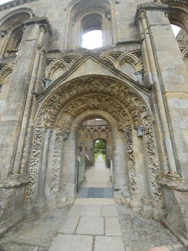 Picture of Glastonbury Abbey