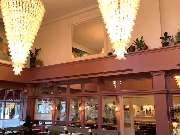 Picture of the interior of Cecconi’s, Bicester Village