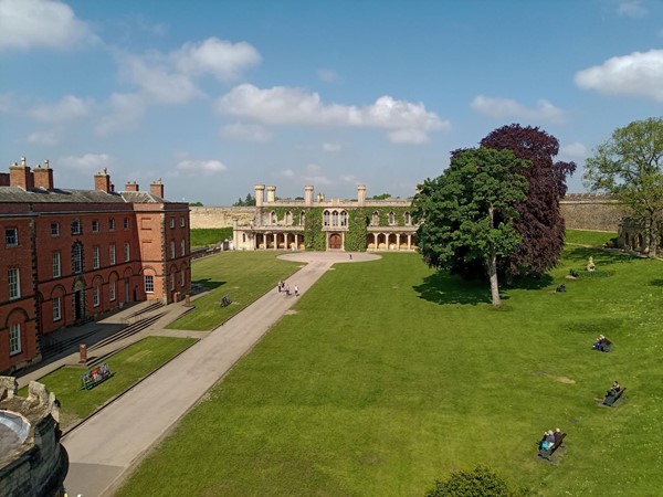 One long wide tarmac path going through the castle grounds