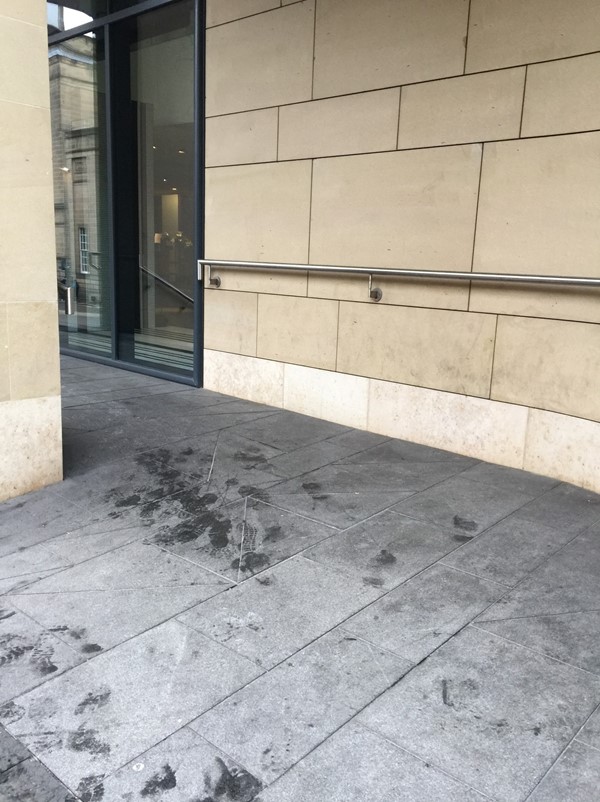 Accessible entrance to the hotel