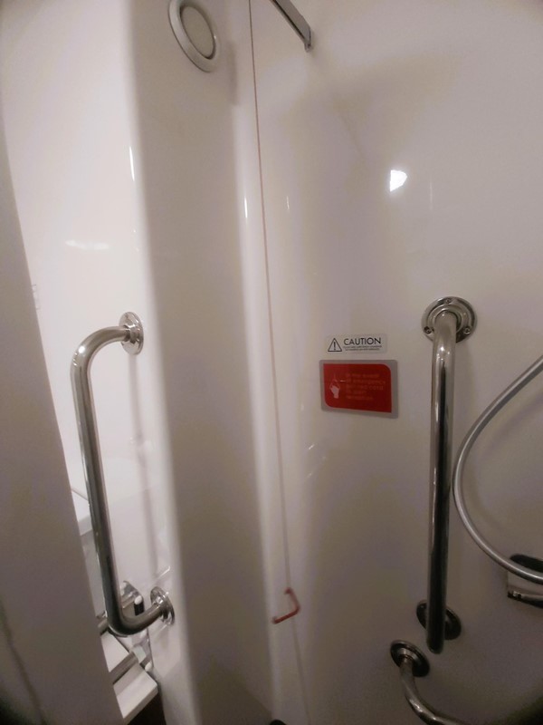 Image of an accessible bathroom