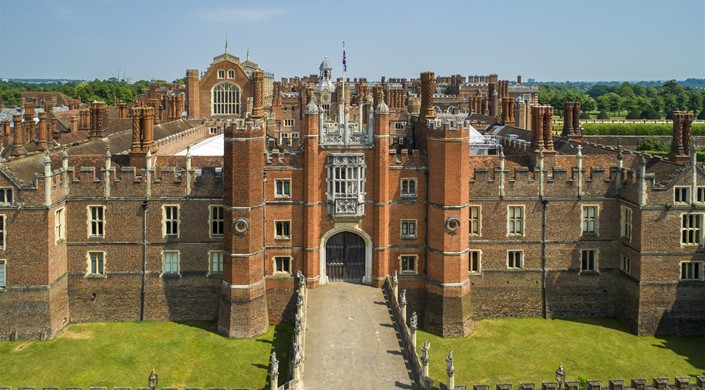 Hampton Court Palace: Historic Royal Palaces