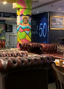 Bar 50