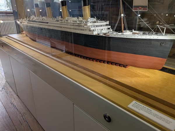 Image of titanic model
