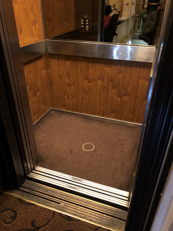 Picture of lift at The Dome, Edinburgh