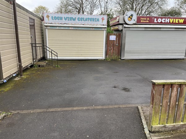 Shuttered food outlets