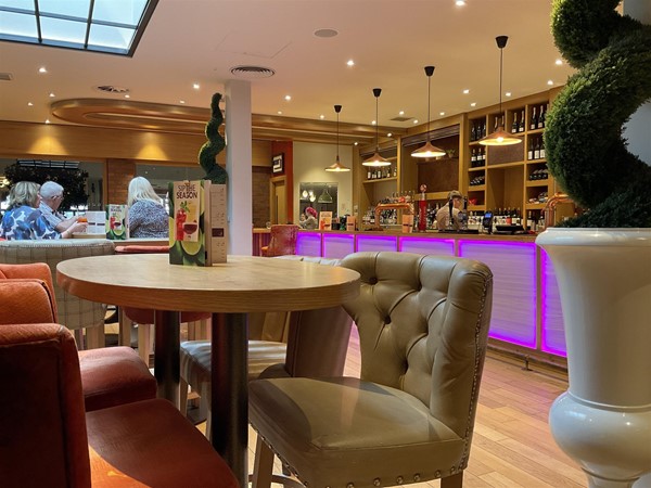 At Studley, one lounge you may enjoy could be the Bar lounge, with its comfortable seating, easy on the eye decorations, and something on the TV that may appeal. General its set on the news channel, but staff will willing change stations if a sports programme you want to watch is showing on one of the other channels.