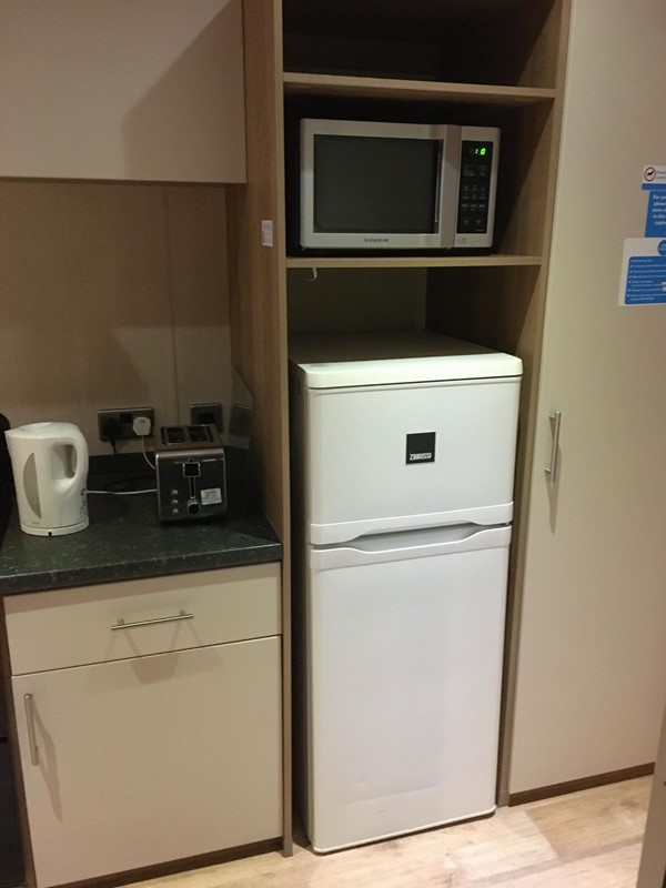 Picture of a kitchen