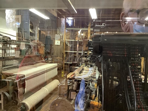 Weaving machine