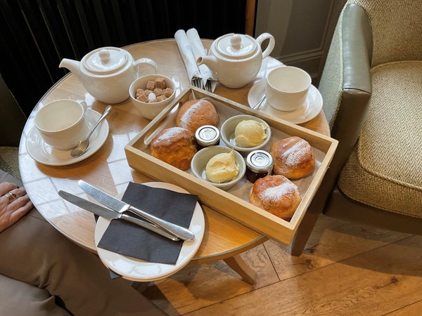 Enjoy a delicious cream tea with us at SLAUGHTER COUNTRY INN.