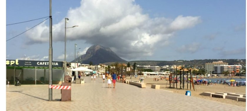 Arenal Beach