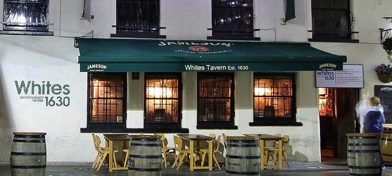 White's Tavern