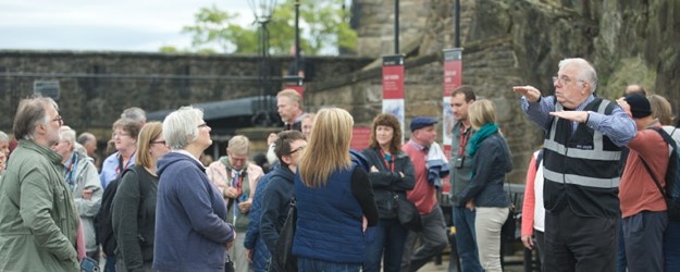 Edinburgh Castle BSL Tours article image