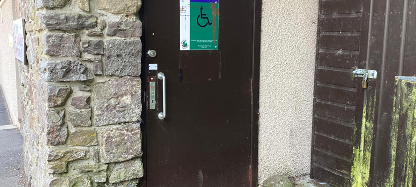Public Toilet