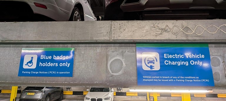 Leeds Railway Station APCOA Car Park