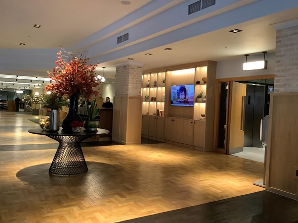 Jurys Inn Birmingham interior