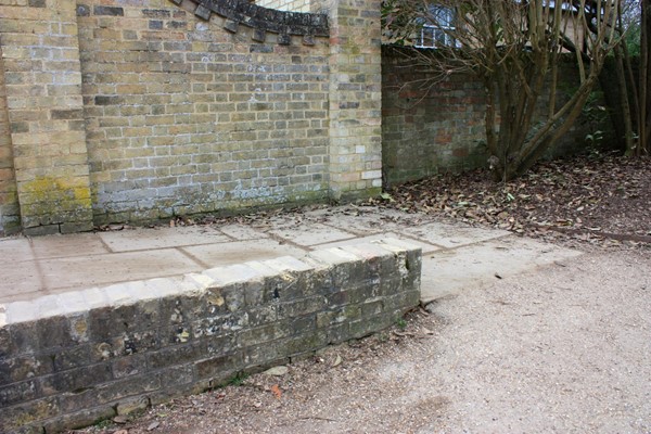 Ramp to the restaurant