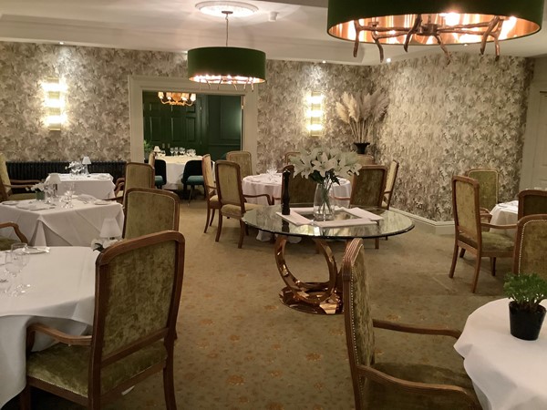 18 Kingswood restaurant