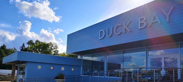 Duck Bay Hotel & Restaurant