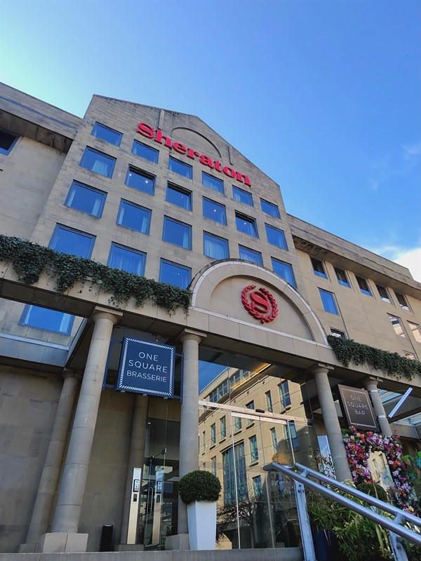 Image of a hotel front