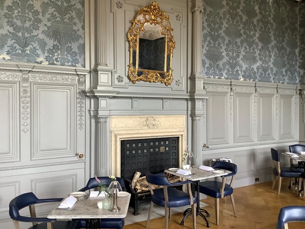 Picture of a dining area