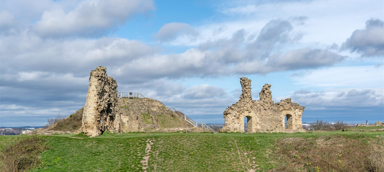 Sandal Castle