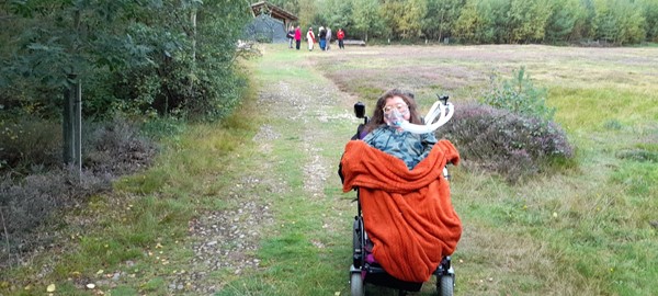 Picture of the reviewer in a field
