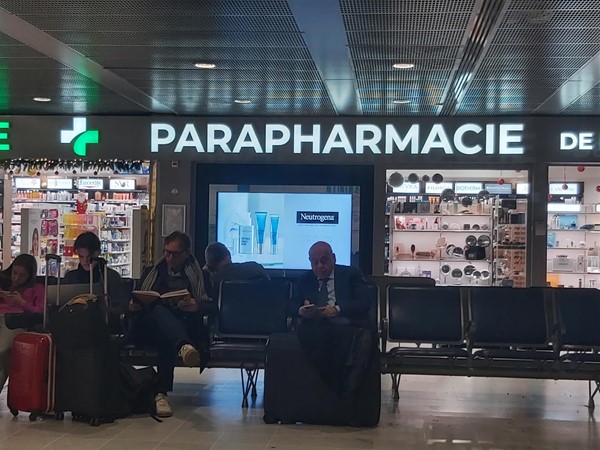 Image of a pharmacy shop front