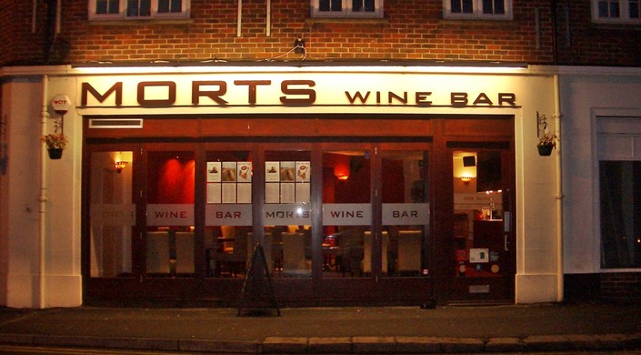 Morts Wine Bar