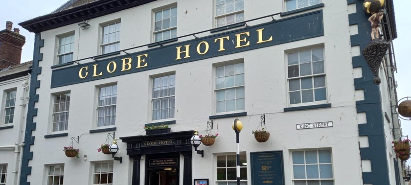 Globe Wetherspoon