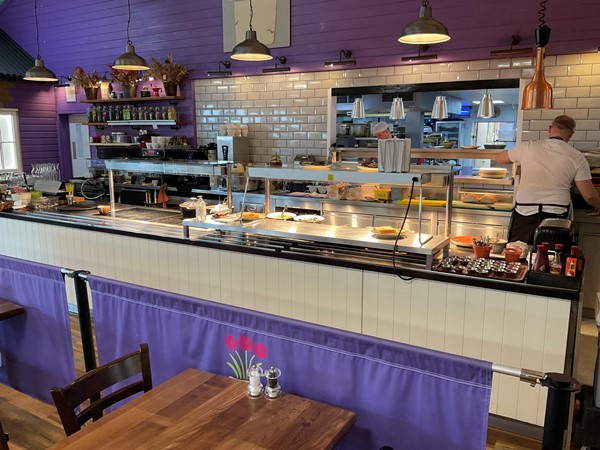 Image of the food counter.