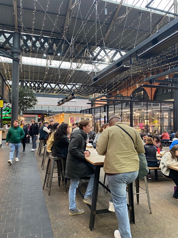 High stools and high tables