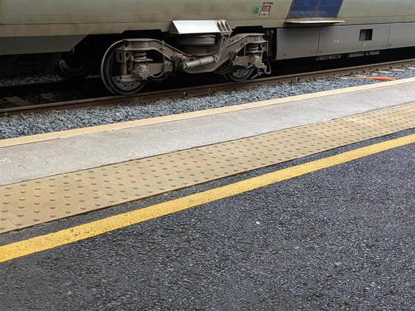 Image of platform edge