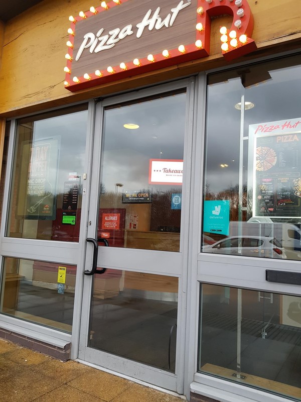 Picture of Pizza Hut on Wyvern in Derby