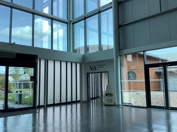 Picture of the World of Wedgwood lobby