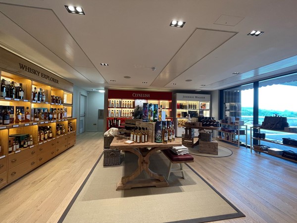 The shop at Clynelish Distillery