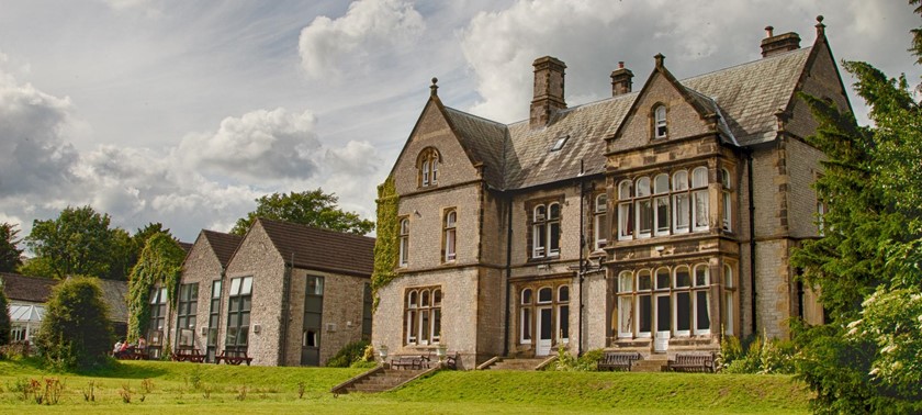 YHA Castleton Losehill Hall