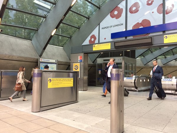 Picture of Canary Wharf Underground Station - Entrance