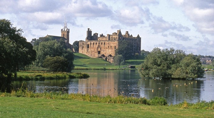 Linlithgow Palace and Peel