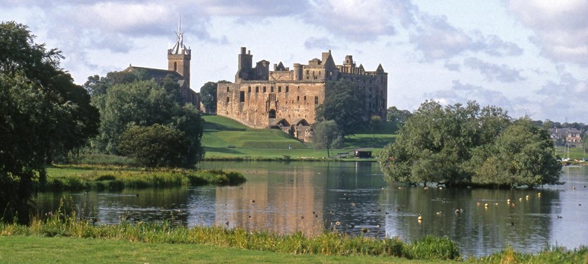 Linlithgow Palace and Peel