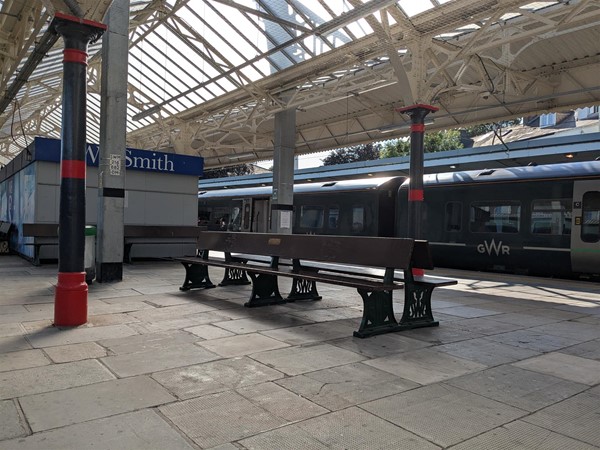 Image of bench on platform