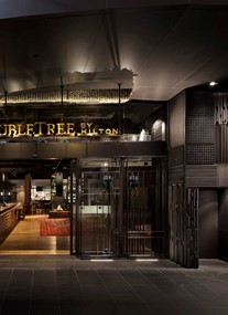 DoubleTree by Hilton Hotel Melbourne - Flinders Street