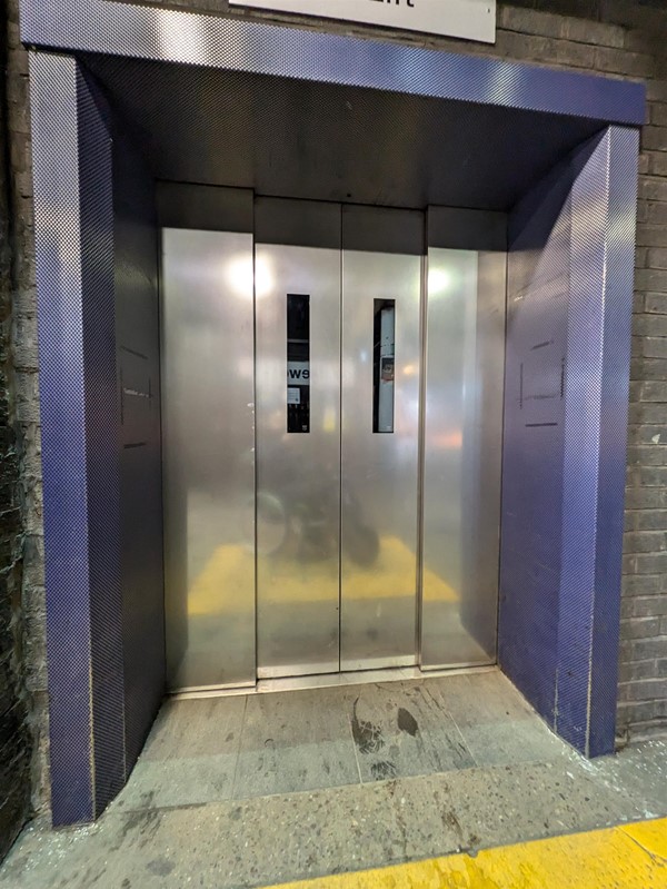 Image of lift access.