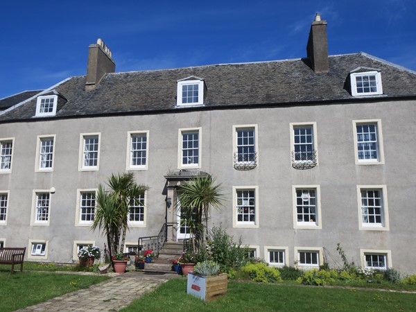 Picture of Cockenzie House and Gardens
